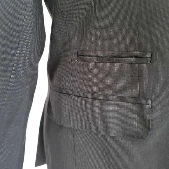 JF J. Ferrar black small check 2 piece slim fit suit pant and jacket 36R